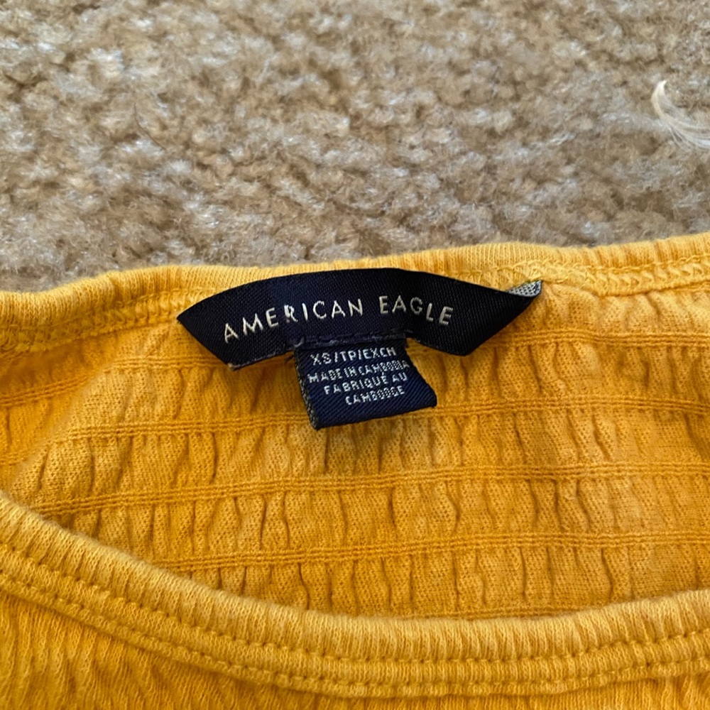 Crop top - Picture 2 of 2